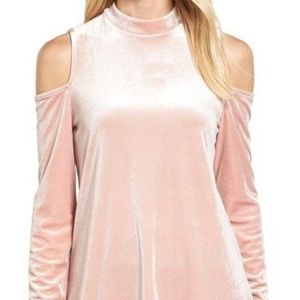 2/$15 SALE Halogen Cold Shoulder Velvet Top